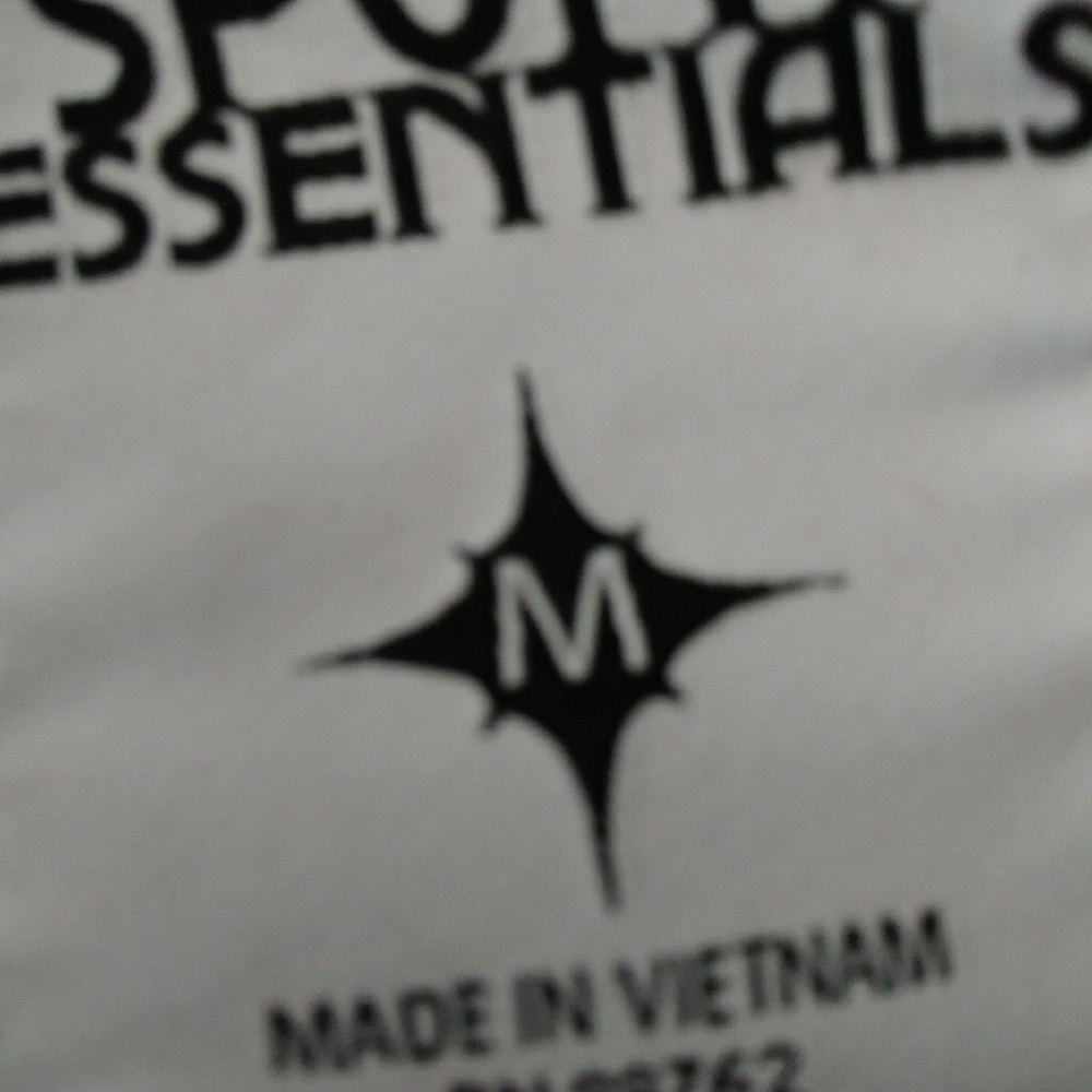Sport Essentials - Picture 3 of 5